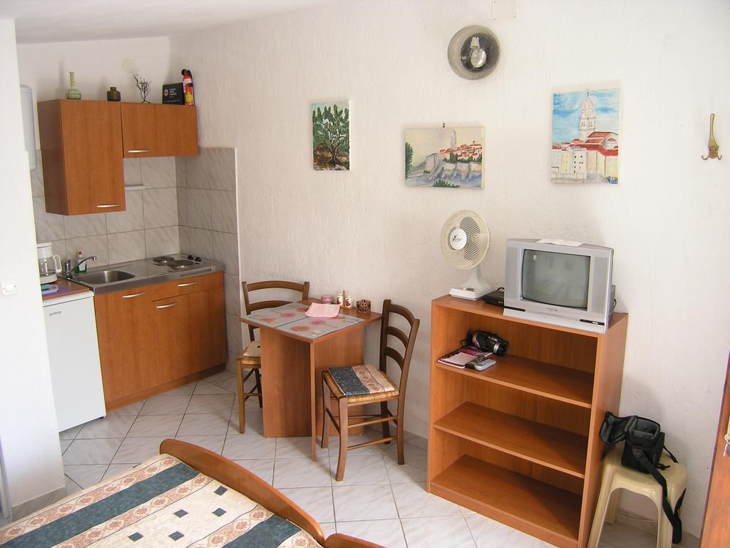 Apartmani Plach Krk Town Extérieur photo