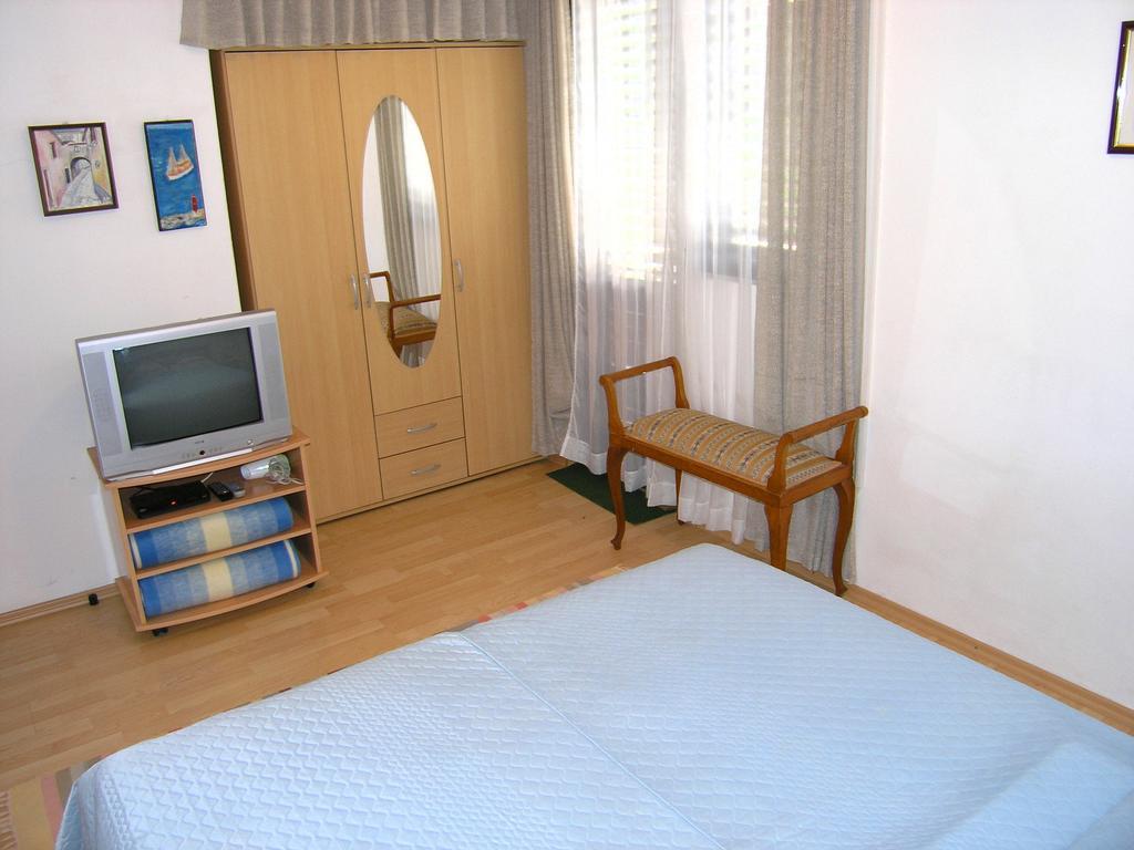 Apartmani Plach Krk Town Extérieur photo